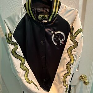 Queen Black and White Jacket with Snake Design